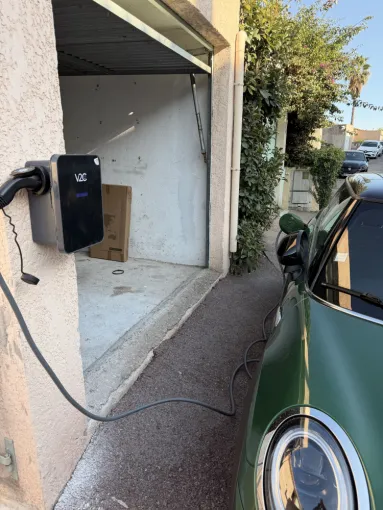 Borne de recharge V2c 